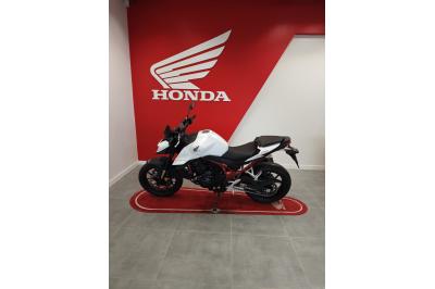 HONDA CB 750 HORNET