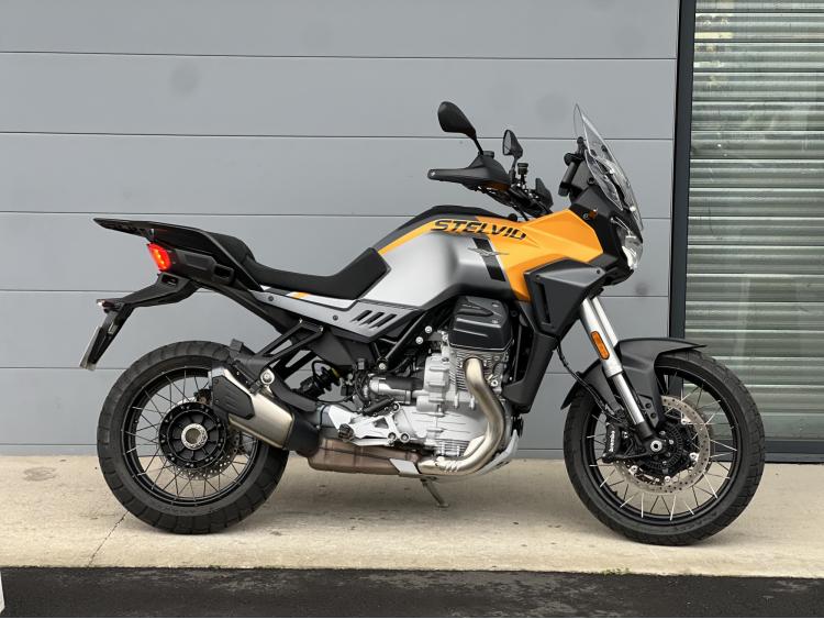 MOTO GUZZI STELVIO 1000