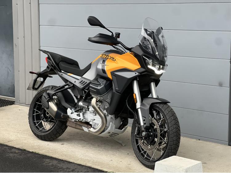 MOTO GUZZI STELVIO 1000