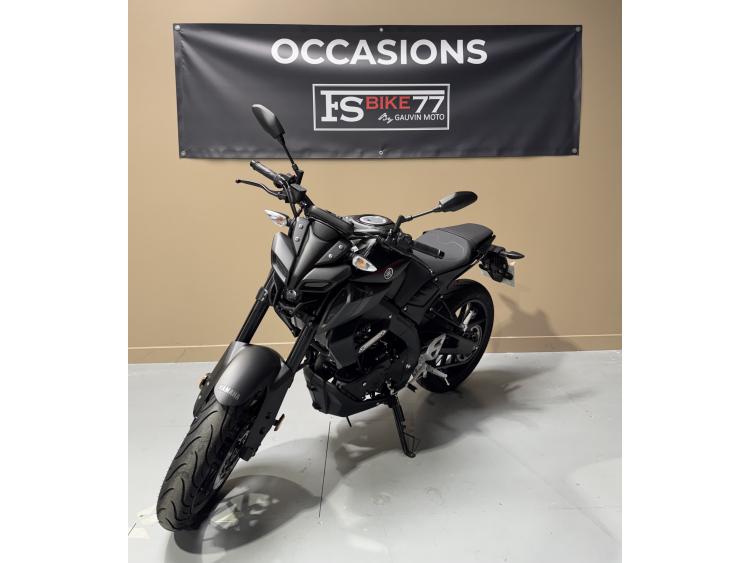 YAMAHA MT-125 ABS