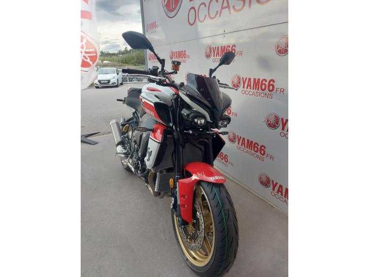 YAMAHA MT-10 EDITION 60ème ANNIVERSAIRE 
