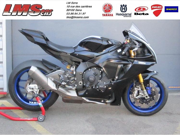 YAMAHA YZF 1000 R1 M