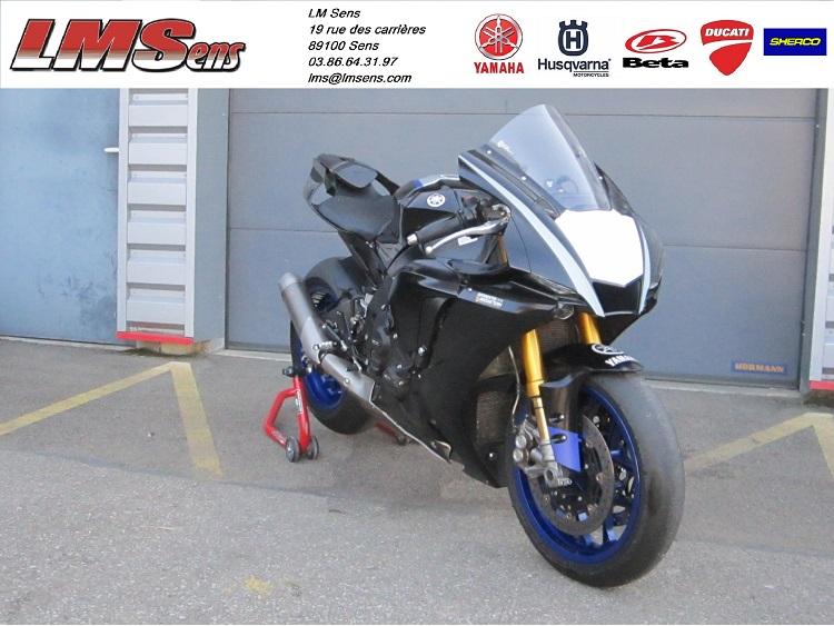 YAMAHA YZF 1000 R1 M
