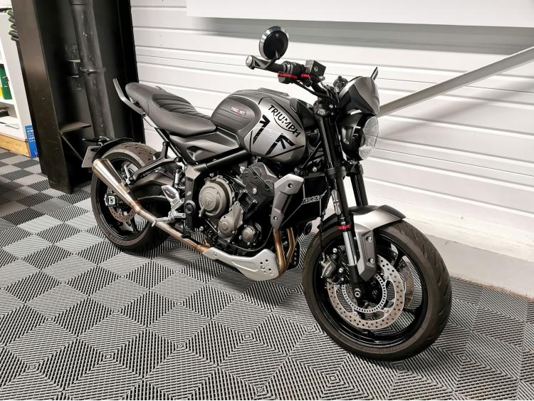 TRIUMPH TRIDENT 660 - Eligible A2 - 1ère main
