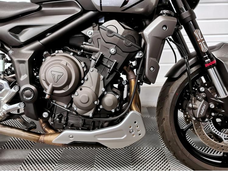 TRIUMPH TRIDENT 660 - Eligible A2 - 1ère main