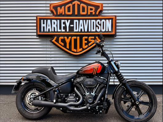 HARLEY-DAVIDSON SOFTAIL STREET BOB 1868
