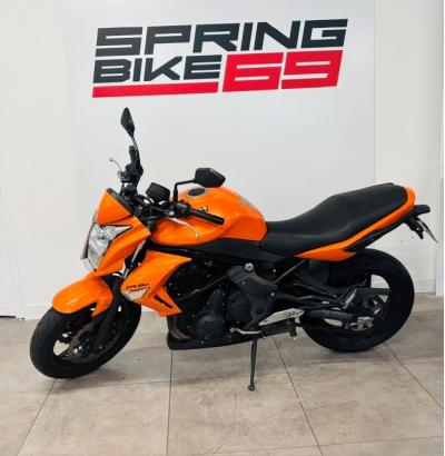KAWASAKI ER-6