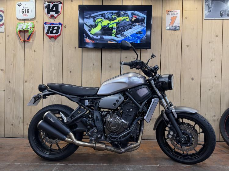 YAMAHA XSR 700 / 11701 KM / GARANTIE 12 MOIS 