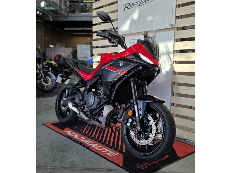 YAMAHA TRACER 7