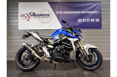 SUZUKI GSR 750