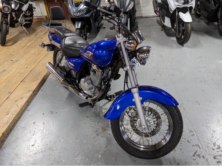 SUZUKI VZ 125 MARAUDER 290 KM 