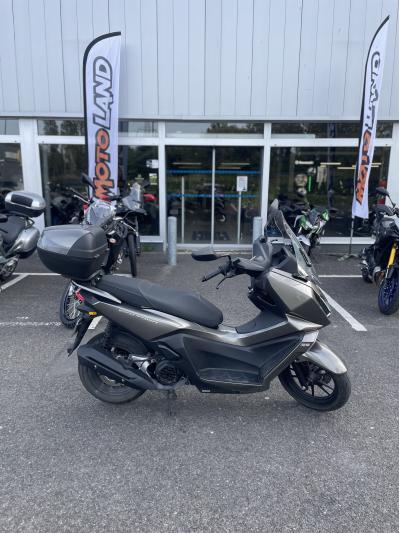 KYMCO SKYTOWN 125