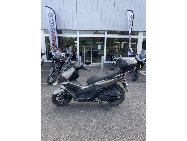 KYMCO  SKYTOWN 125