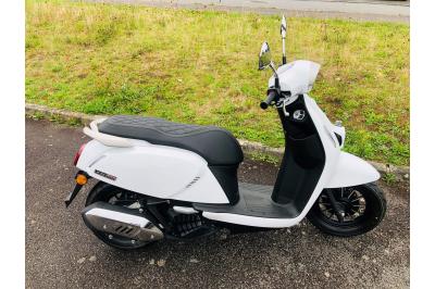 QJ MOTOR LTR 125
