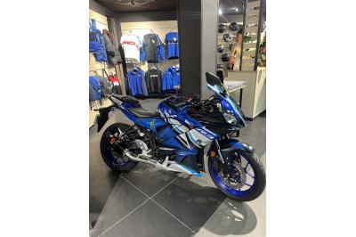 YAMAHA YZF-R3