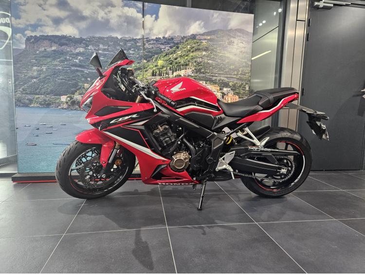 HONDA CBR 650R