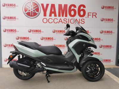 YAMAHA TRICITY 300