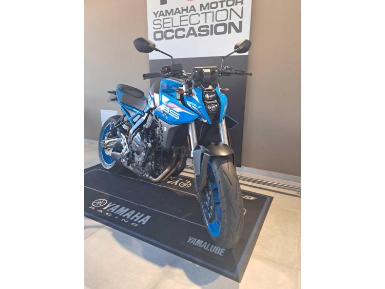 SUZUKI GSX-8S A2