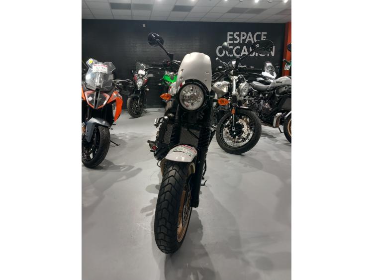 YAMAHA XSR 700 XTRIBUTE