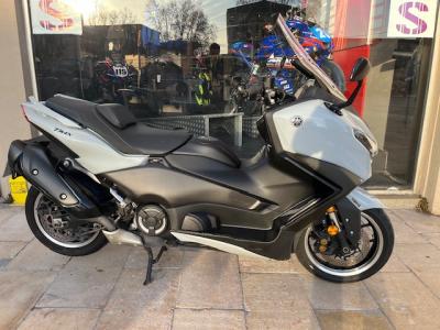 YAMAHA XP T-MAX 560 TECH MAX