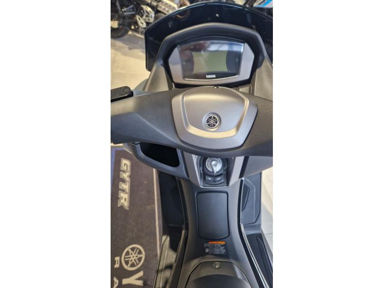 YAMAHA NMAX 125 garantie 12 mois