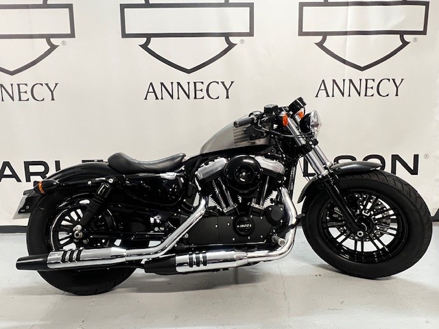 HARLEY-DAVIDSON SPORTSTER FORTY-EIGHT 1200