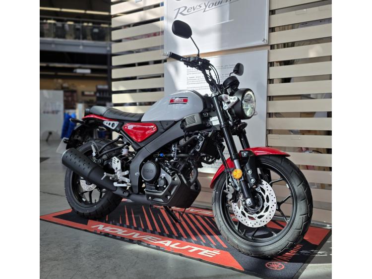 YAMAHA XSR 125
