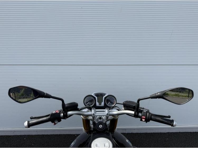 BMW R NineT