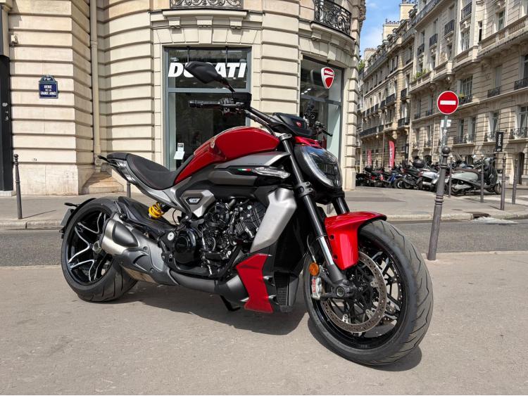 DUCATI X DIAVEL BURNING RED - GARANTIE CONTRUCTEUR