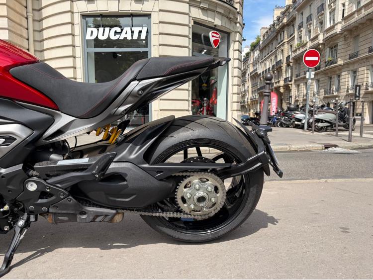 DUCATI X DIAVEL BURNING RED - GARANTIE CONTRUCTEUR