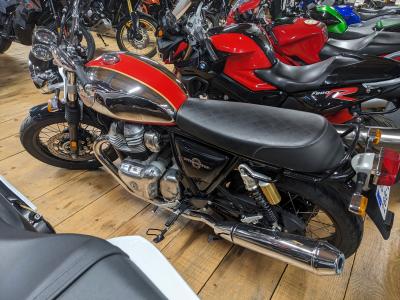 ROYAL ENFIELD INTERCEPTOR 650