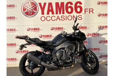 YAMAHA MT-10