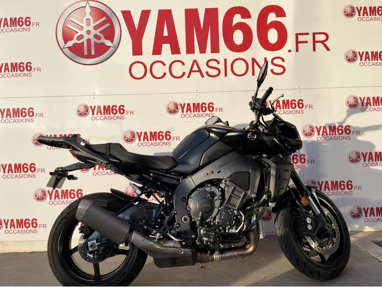 YAMAHA MT-10