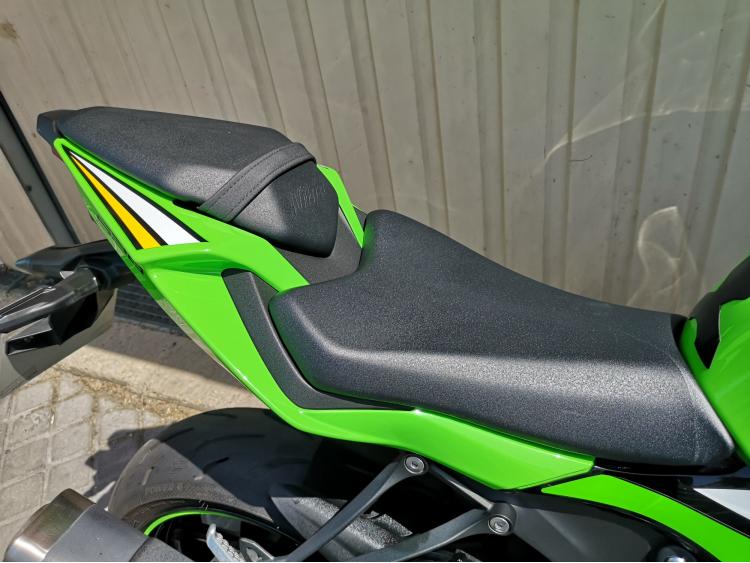 KAWASAKI ZX-6R 636