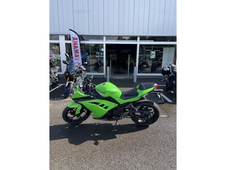 KAWASAKI NINJA 300