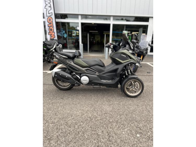 KYMCO CV3 550