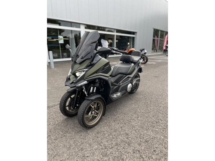 KYMCO CV3 550