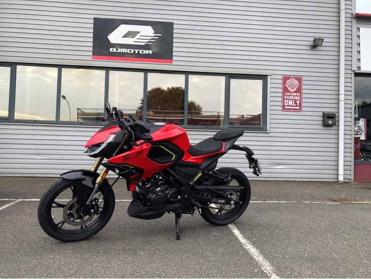 QJ MOTOR SRK 125 S2