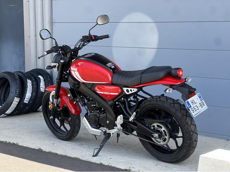 YAMAHA XSR 125