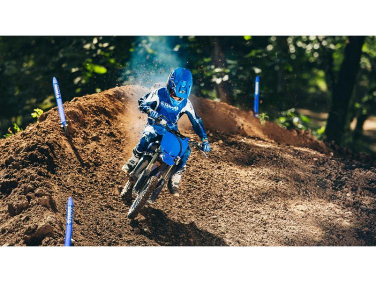 YAMAHA YZ65