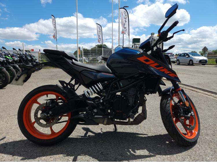 KTM 125 DUKE ABS