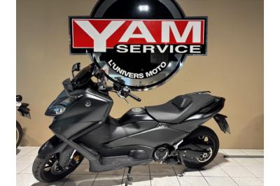 YAMAHA XP T-MAX 560