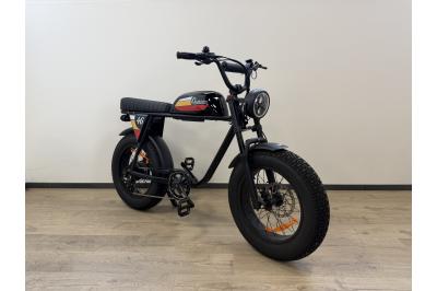 MICHAEL BLAST OUTSIDER