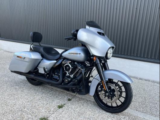 HARLEY-DAVIDSON TOURING STREET GLIDE 1868 SPECIAL