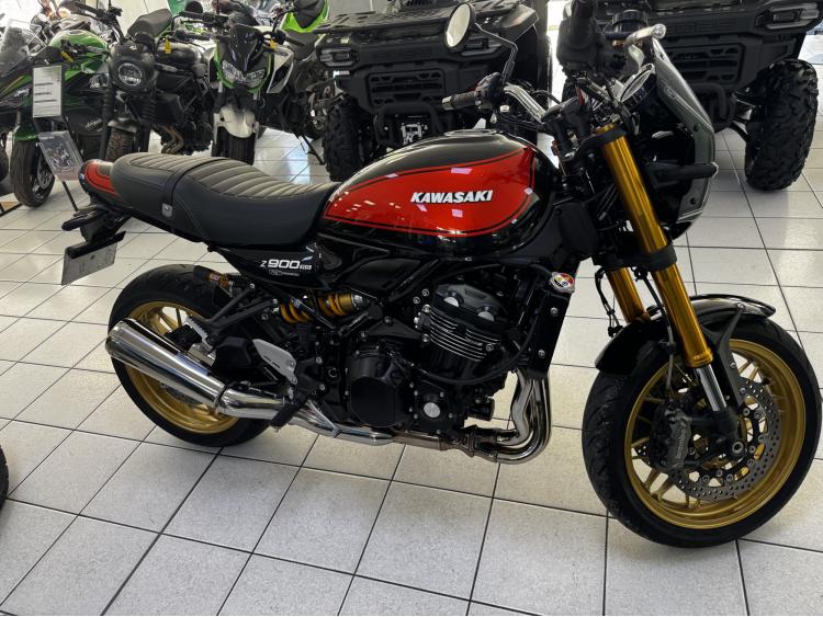 KAWASAKI Z 900 RS SE