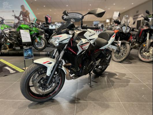 KAWASAKI Z 650 (47.5CV)
