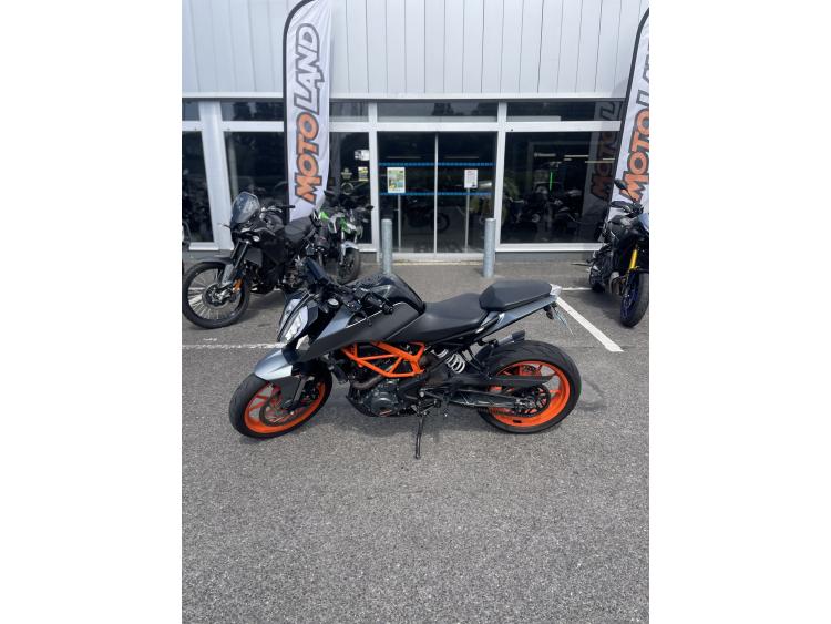 KTM 390 DUKE