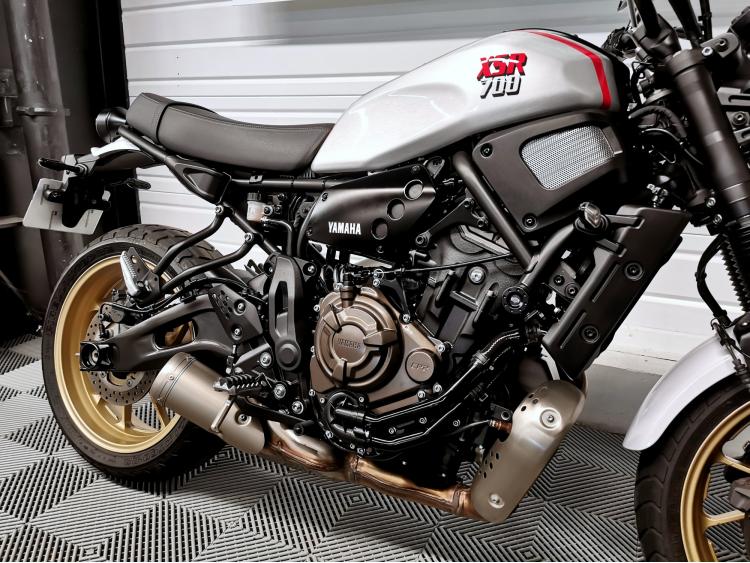 YAMAHA XSR 700 XTRIBUTE - PERMIS A2 - XSR700 X-TRIBUTE 