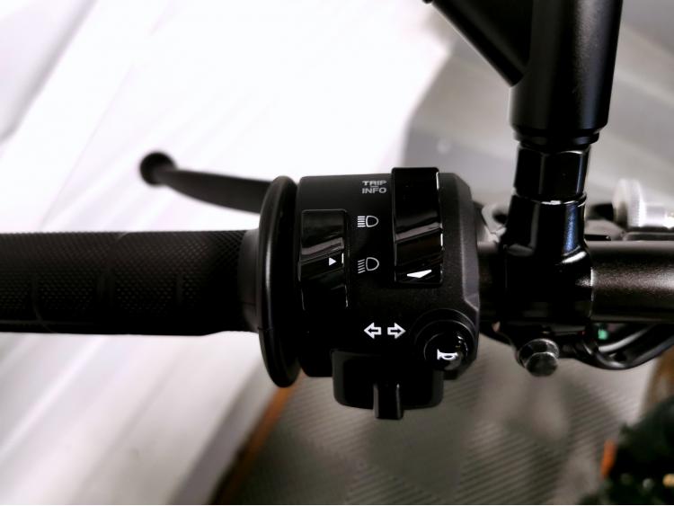 YAMAHA XSR 700 XTRIBUTE - PERMIS A2 - XSR700 X-TRIBUTE 