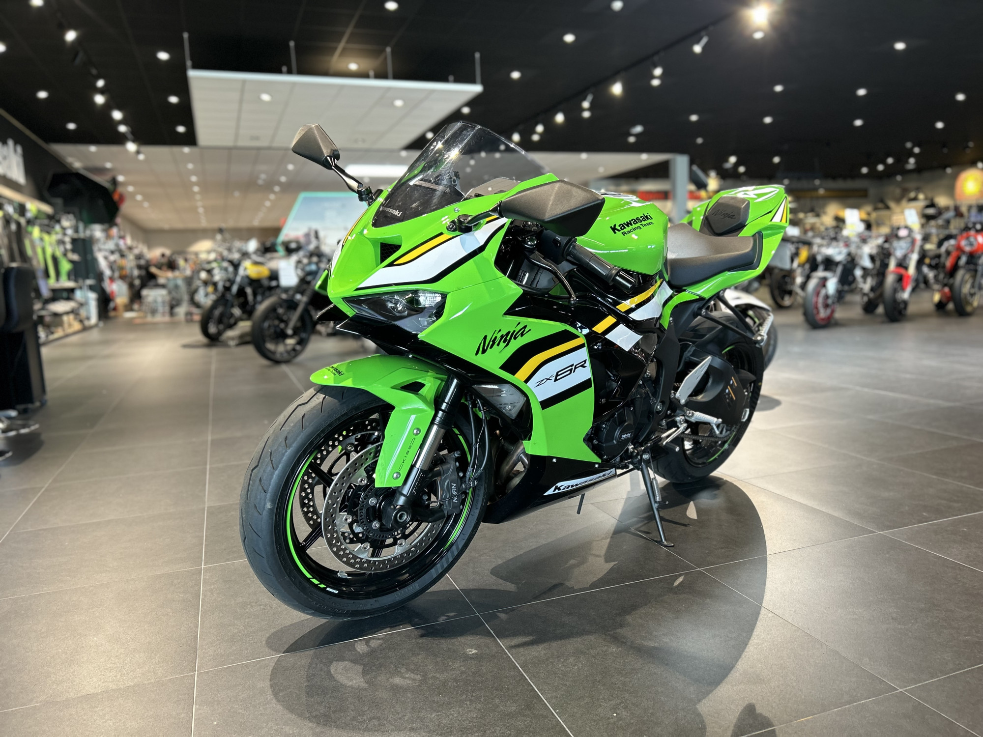 KAWASAKI ZX-6R 636